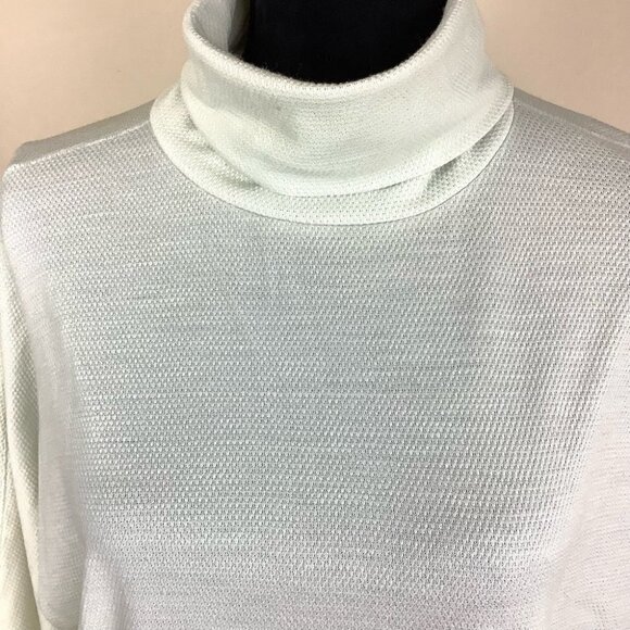 LULULEMON LAB MORAINE WOOL WAFFLE TURTLENECK SWEATER - Picture 5 of 7